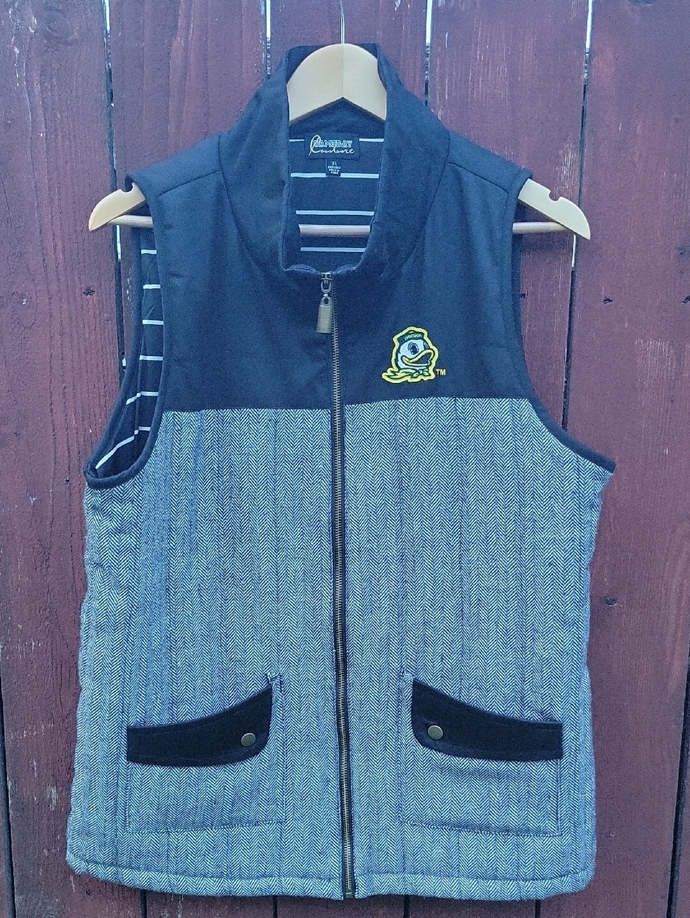 Gameday Couture Oregon Ducks Quilted Herringbone Vest - Black & Gray W‎ Sz XL